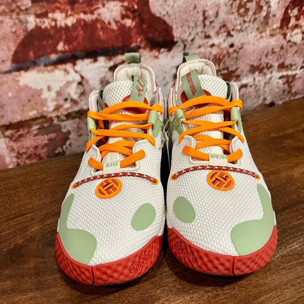 COPY - BRAND NEW HARDEN VOL. 6 BASKETBALL SNEAKERS - Picture 4 of 4
